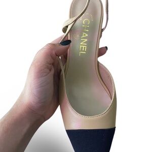 Chanel slingback 38